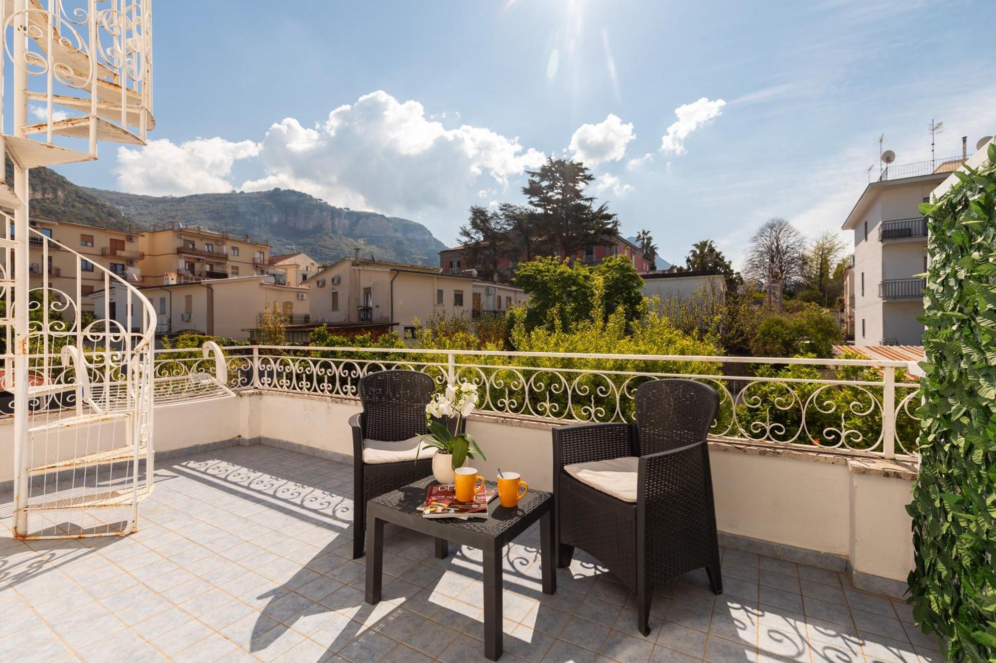 Yourhome - Villa Sorrento Мета Экстерьер фото
